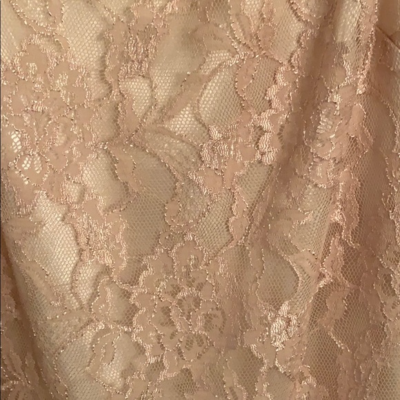 Shoulder bow detail dress - Picture 3 of 3